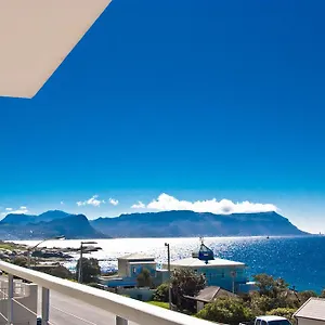 Apartment Sail Away, Simonʼs Town